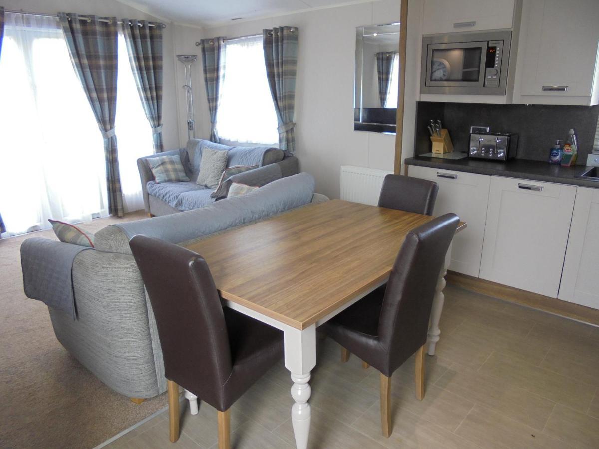 6 Berth Heated On Annandale * Инголдмелс